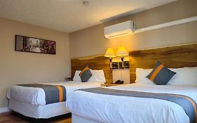 Harbour Light Motel